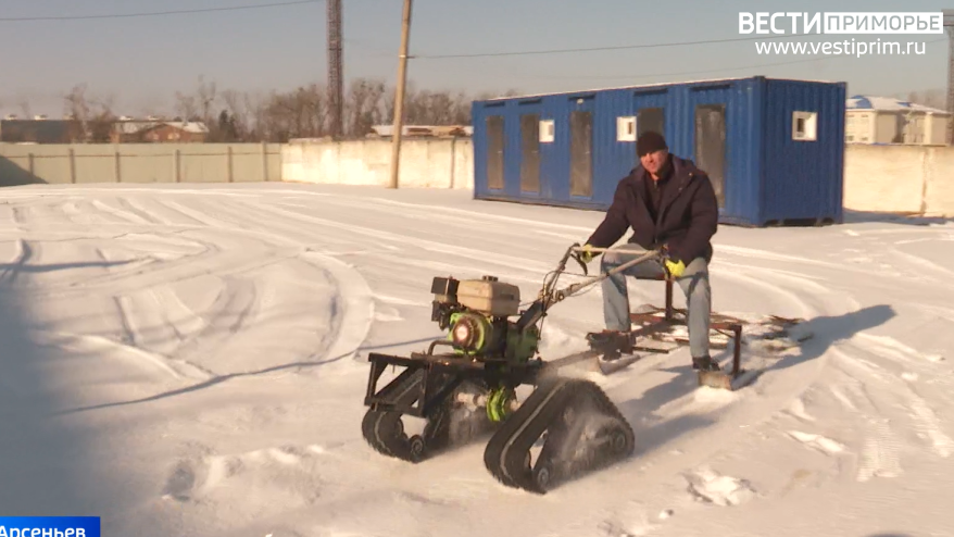 Целый автопарк своими руками собрали Кулибины из арсеньевской спортшколы