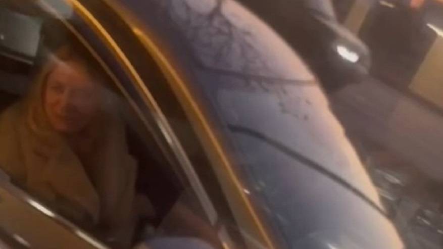 «Сережа, таких больших не бывает»: житель Приморья поразил воображение спутницы