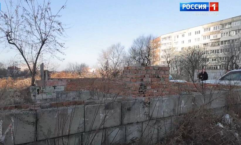 Администрация Владивостока добивается передачи в муниципальную собственность недостроенного детского сада
