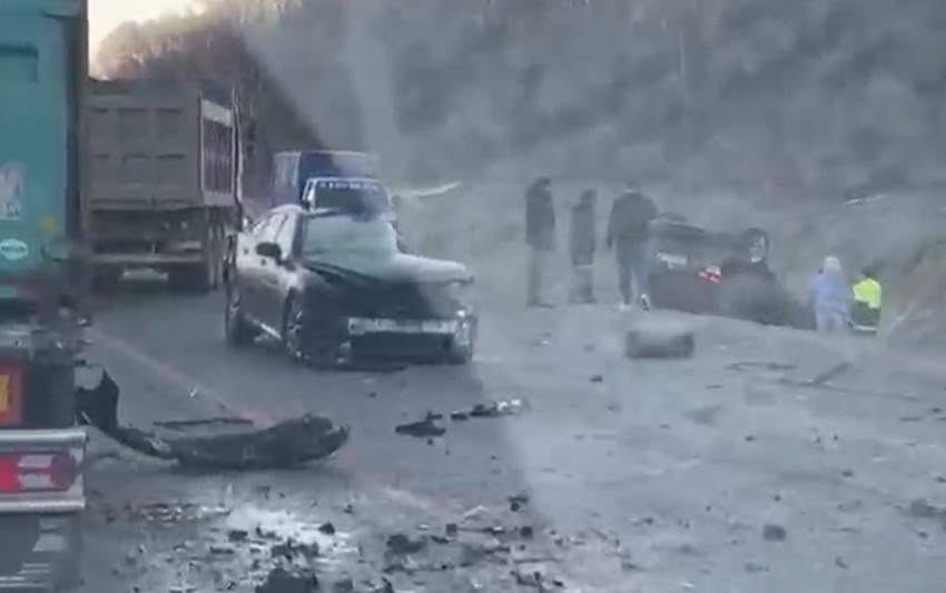 Автомобиль разорвало на части: дичайшее ДТП вблизи Владивостока