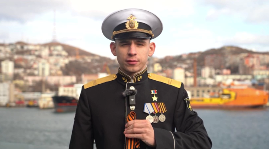 В Приморье проходит флешмоб #ЛентаГероев