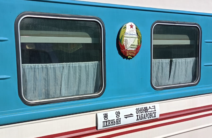 Первый тестовый рейс пассажирского поезда из Владивостока в корейский Раджин успешно завершился в Приморье