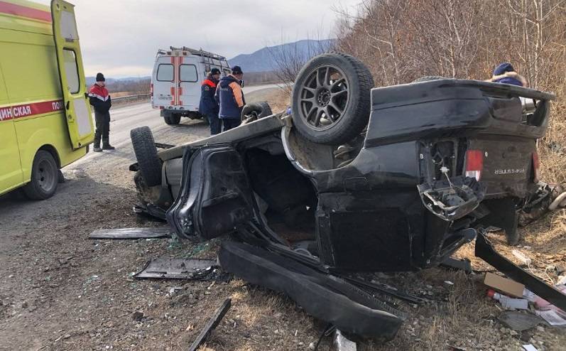 Водитель без прав устроил аварию: сам при смерти, трое детей в больнице Водитель без прав устроил аварию: сам при смерти, трое детей в больнице