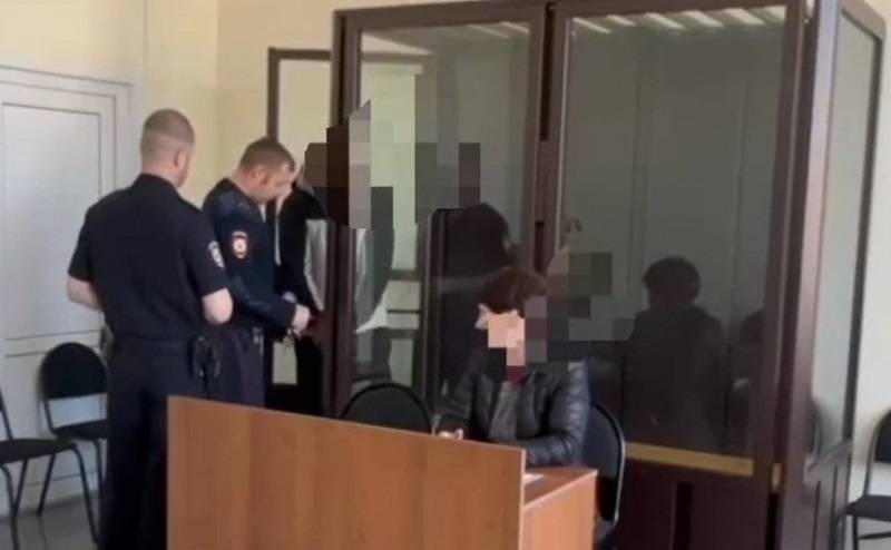 Инцидент на территории аэропорта во Владивостоке: двое граждан арестованы Инцидент на территории аэропорта во Владивостоке: двое граждан арестованы