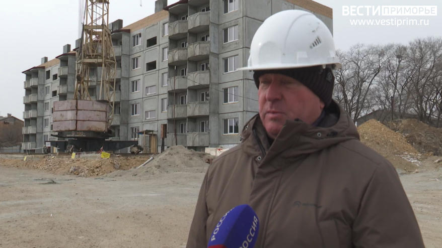 Новую пятиэтажку возводят в Камень-Рыболове: кто и когда получит ключи?