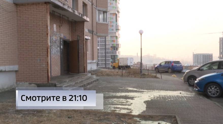 Поездка в лифте заменяет поход в комнату страха жителям многоэтажки во Владивостоке Поездка в лифте заменяет поход в комнату страха жителям многоэтажки во Владивостоке