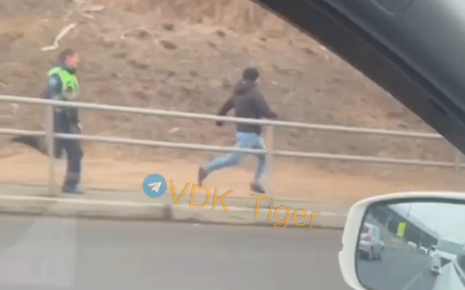 "Жестко наказали": полицейская погоня попала на видео во Владивостоке