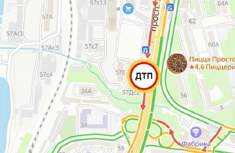 Движение затруднено: сразу два ДТП произошли при движении в центр Владивостока Движение затруднено: сразу два ДТП произошли при движении в центр Владивостока