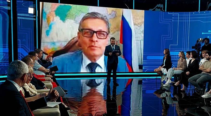 Рифат Сабитов: «Мы должны защищать свою интернет-свободу» Рифат Сабитов: «Мы должны защищать свою интернет-свободу»