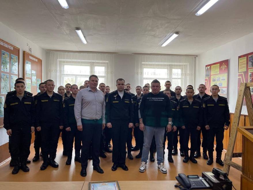 Депутат Андрейченко: «Первоочередная задача – помогать нашим защитникам»