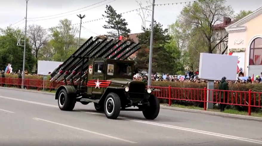 Более 50 единиц военной техники приняли участие в Параде Победы в Уссурийске