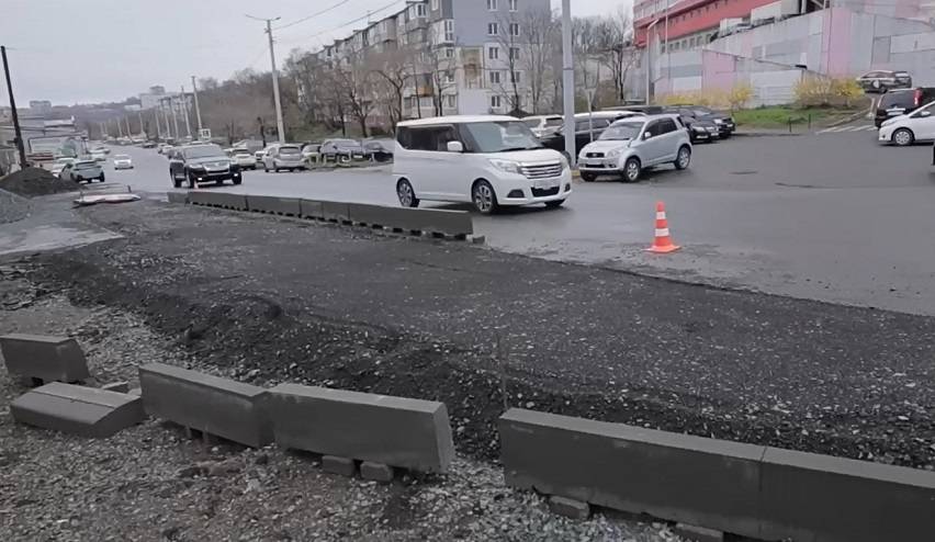 Дорогу на улице Жигура во Владивостоке изменили, устранив замечания, расширили