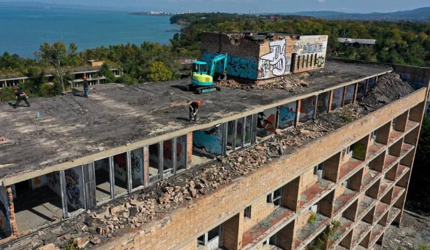 Суд вернул государству территорию незаконно приватизированного санатория во Владивостоке