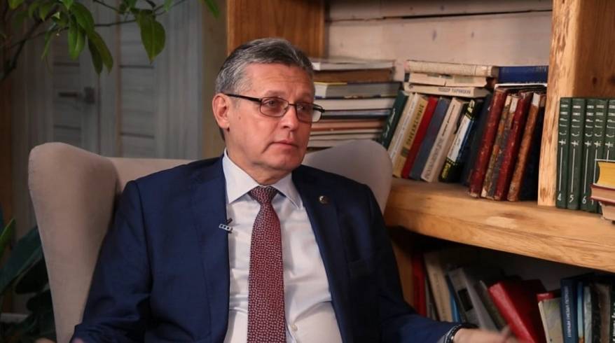 Рифат Сабитов: «Речь не про запреты, а про защиту» Рифат Сабитов: «Речь не про запреты, а про защиту»