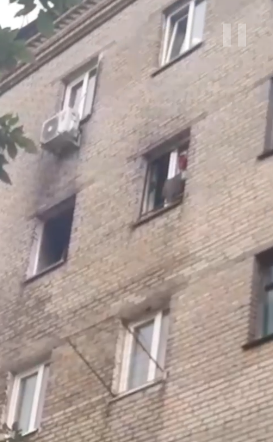 В  Находке из огня вызволили хозяина загоревшейся квартиры