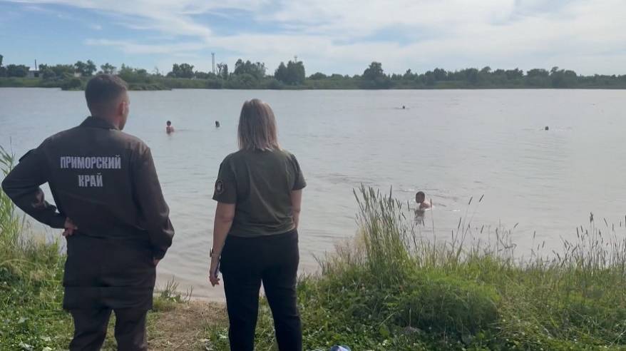 В Приморье усиливают контроль за безопасностью у воды
