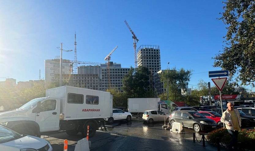 Без воды из-за аварии остались более 50 тысяч жителей Владивостока