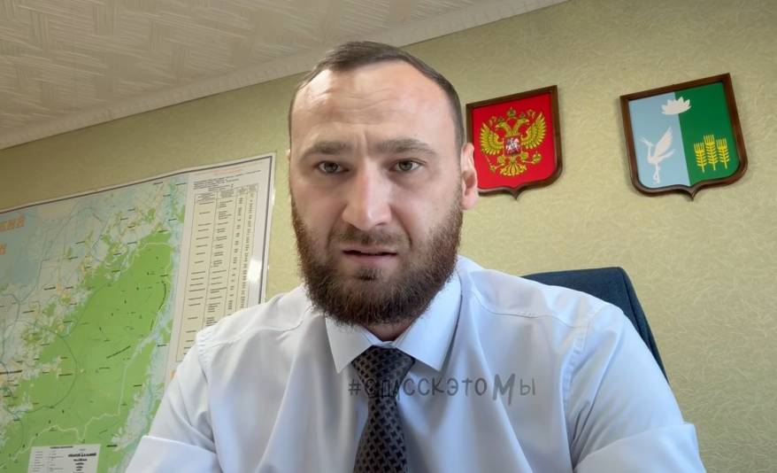 "Ершик ребенку в рот никто не засовывал": глава Спасского района прокомментировал "школьный" инцидент