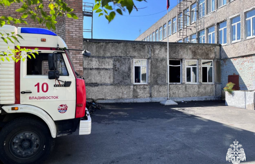 Названа официальная причина ЧП в школе во Владивостоке