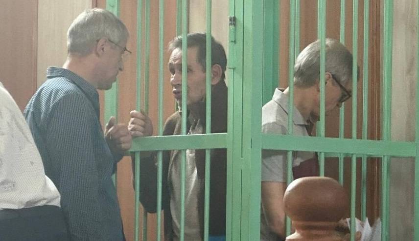 Неожиданный факт вскрылся по делу экс-прокурора Приморья и экс-главы «Восточной верфи» Неожиданный факт вскрылся по делу экс-прокурора Приморья и экс-главы «Восточной верфи»