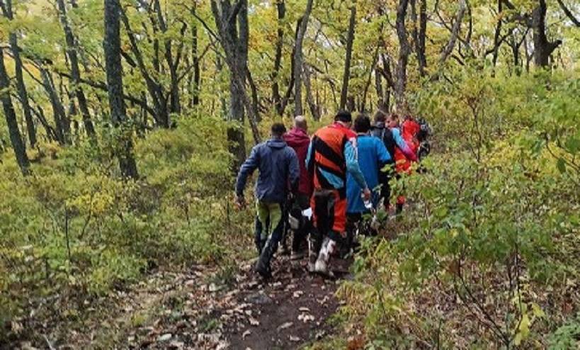 Выносили на носилках: путешествие байкера в Приморье едва не закончилось трагедией Выносили на носилках: путешествие байкера в Приморье едва не закончилось трагедией