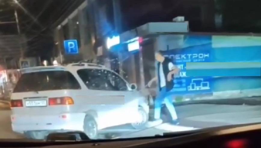 Пугающую картину увидели жители Владивостока на одной из улиц