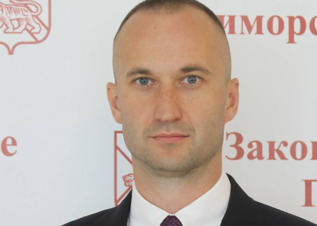 Экс-депутат Заксобрания Приморья обвиняется в контрабанде на сумму свыше 1,6 млрд. рублей