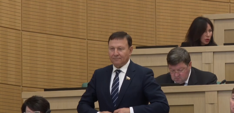 Сенатор от Приморья Александр Ролик получил новое назначение