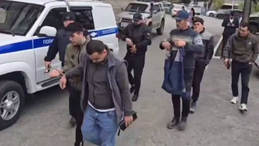 Штраф и выдворение за границу РФ получили еще несколько десятков мигрантов в Приморье Штраф и выдворение за границу РФ получили еще несколько десятков мигрантов в Приморье