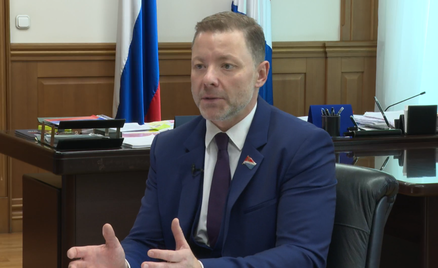 Бюджет скорректирован для улучшения жилищных условий жителей региона. Интервью с Антоном Волошко