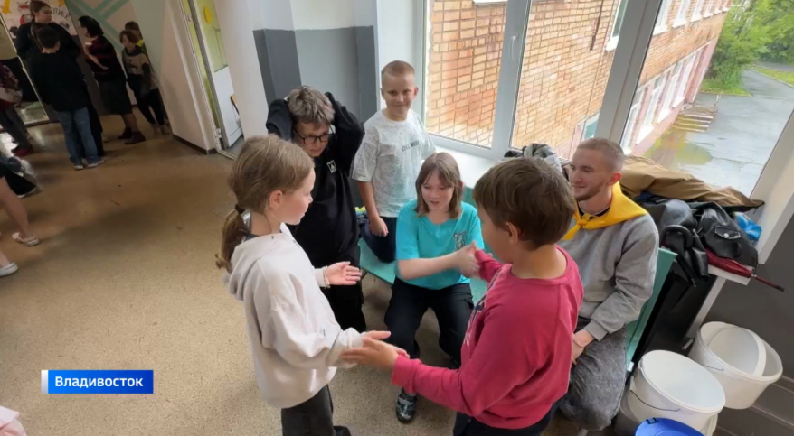 В Москве предложили школьные летние каникулы сократить до двух месяцев