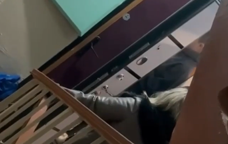 "Пиво, сигареты, девушка": житель Приморья шокирован признанием несовершеннолетнего сына