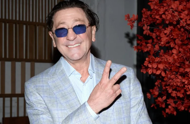 Минимум 4 литра алкоголя и авто премиум-класса: названы "хотелки" Григория Лепса