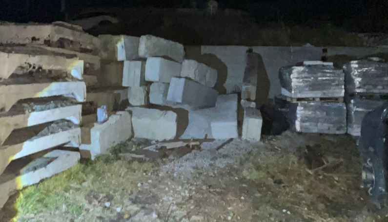 Бетонный блок упал на 3-летнего ребенка в Приморье