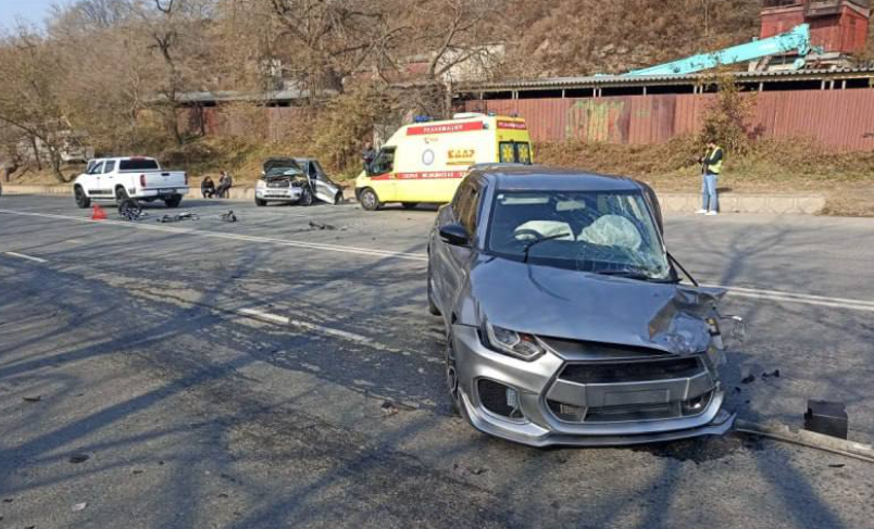 99-летняя женщина пострадала в "лобовом" ДТП во Владивостоке