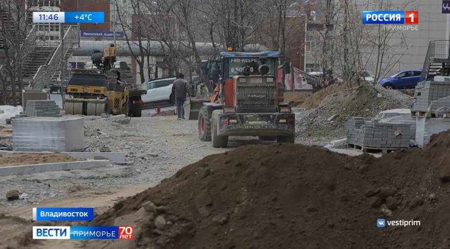 Благоустройство скверов и парков продолжается во Владивостоке