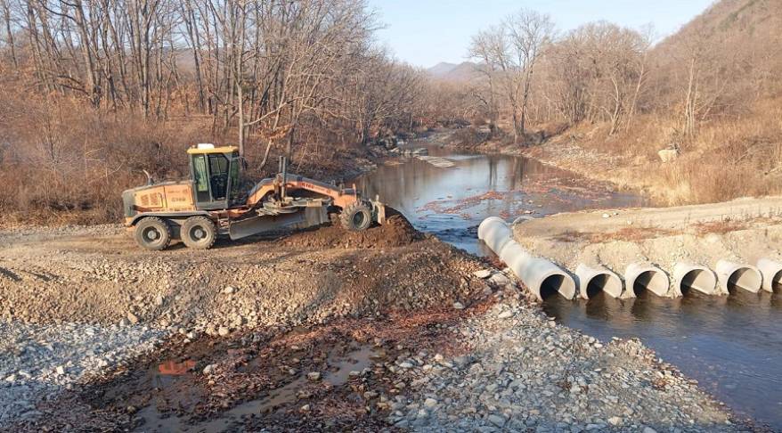 В Приморье запущено движение по временному объезду аварийного моста