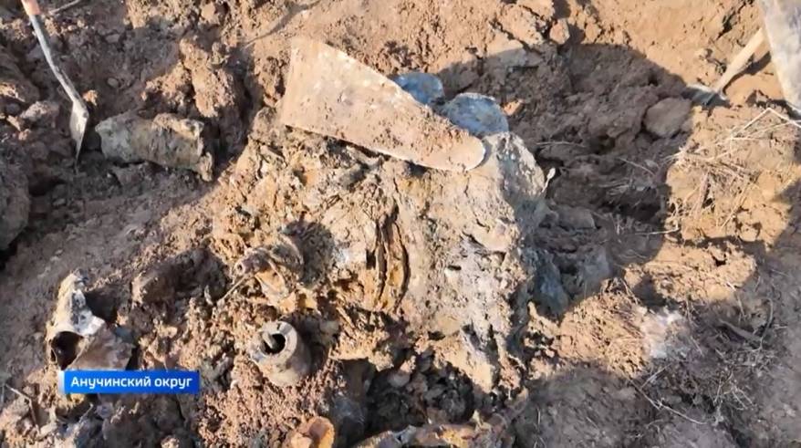 Бомбардировщик времен Великой Отечественной обнаружили приморские поисковики