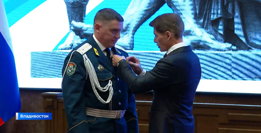 50 приморцев удостоены наград в преддверии Дня народного единства