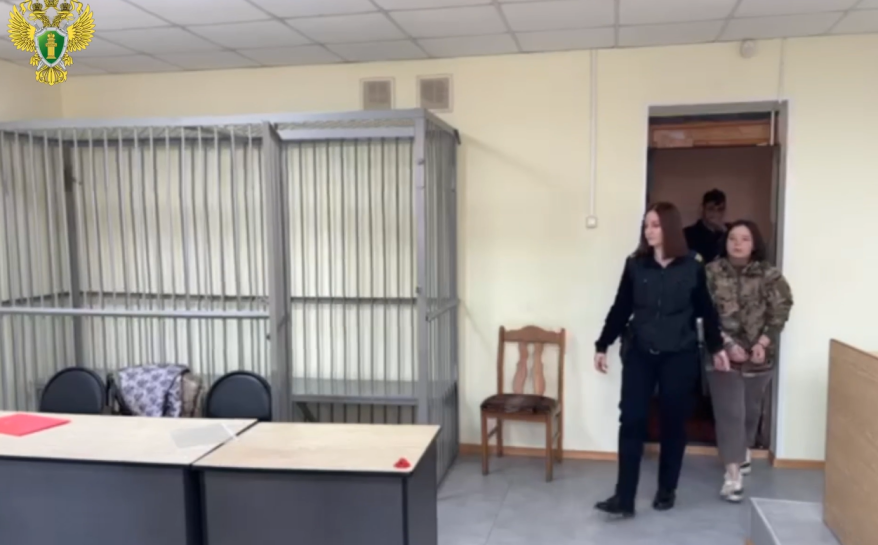 Избрана мера пресечения матери, оставившей детей в квартире, где произошел пожар