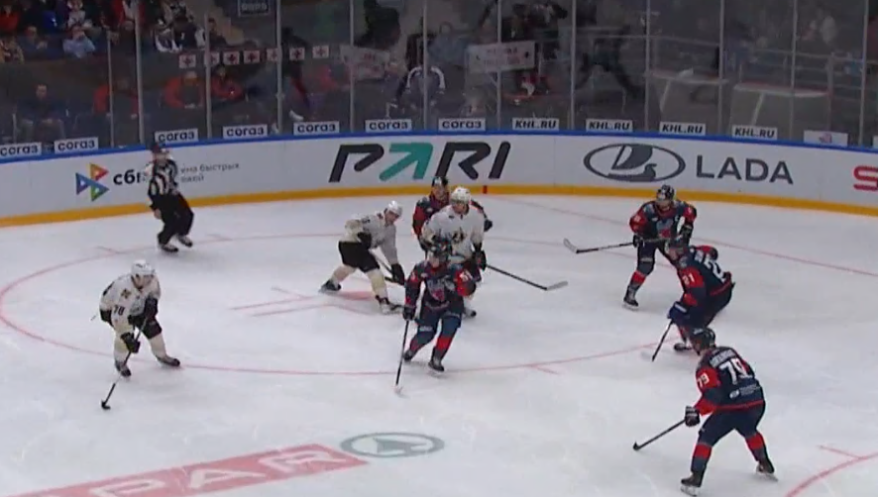 ХК «Адмирал» сыграет на выезде против нижегородского «Торпедо»