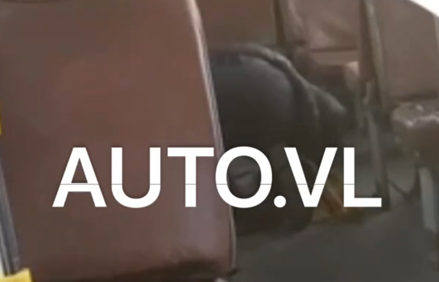 Религиозный ритуал в салоне автобуса в Приморье вызвал возмущение пассажиров