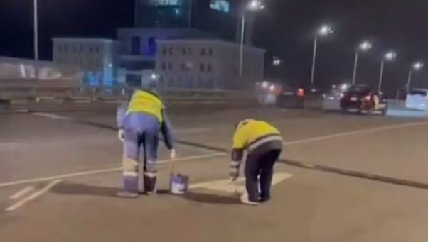 Разметка исчезла с полосы для автобусов от Некрасовской до Второй Речки во Владивостоке