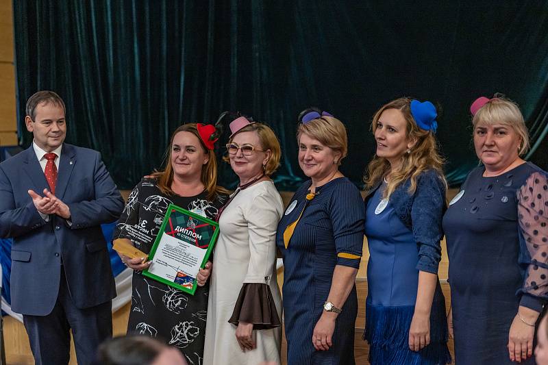 В предновогодней интеллектуальной битве сразились педагоги Владивостока