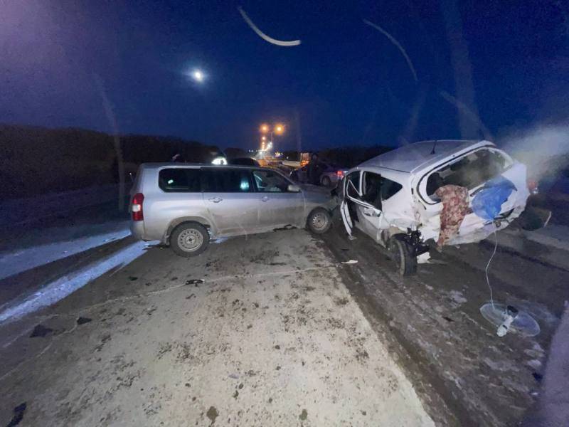 Четыре человека пострадали в страшной аварии в Приморье