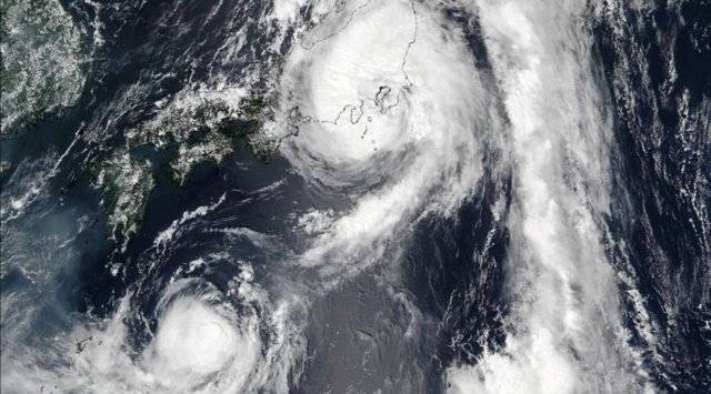 Cиноптики предупредили об активности циклона в трех  регионах Дальнего Востока