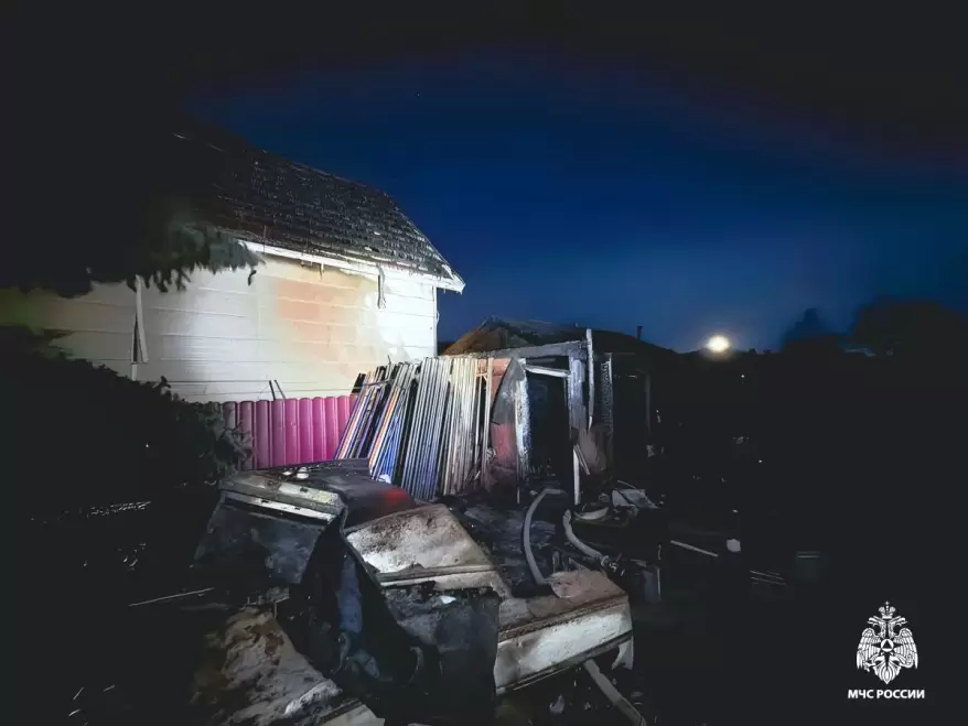 Мужчина погиб в пожаре в пригороде Владивостока