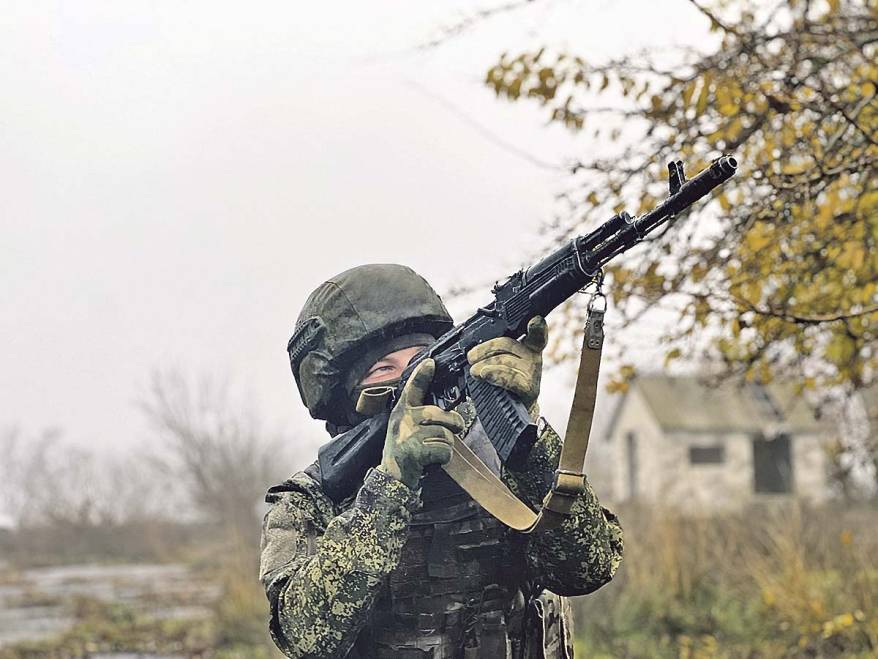 Профессионализм и мужество бойцов «Востока» помогают преодолевать оборону неприятеля. Совместный проект «Вести: Приморье» и «Боевой вахты
