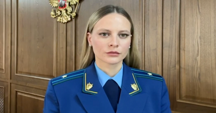 Прокуратура взяла на контроль дело о травмировании ребенка в торговом центре Приморья: итоги недели