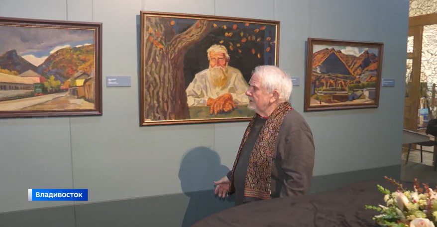 Открыть «Острова в океане» приглашают приморцев на выставке Евгения Коржа